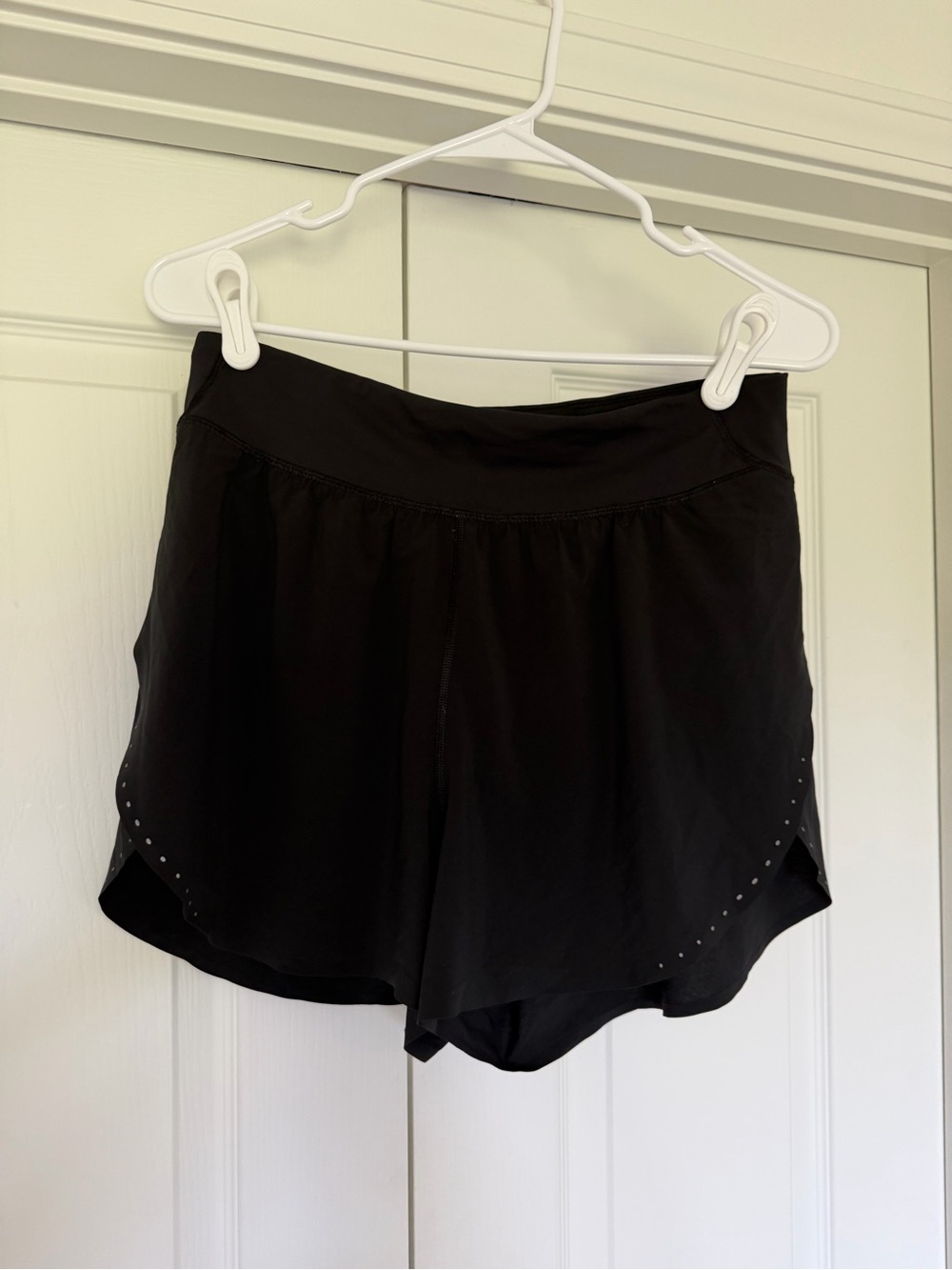 Lululemon fast & free split short
